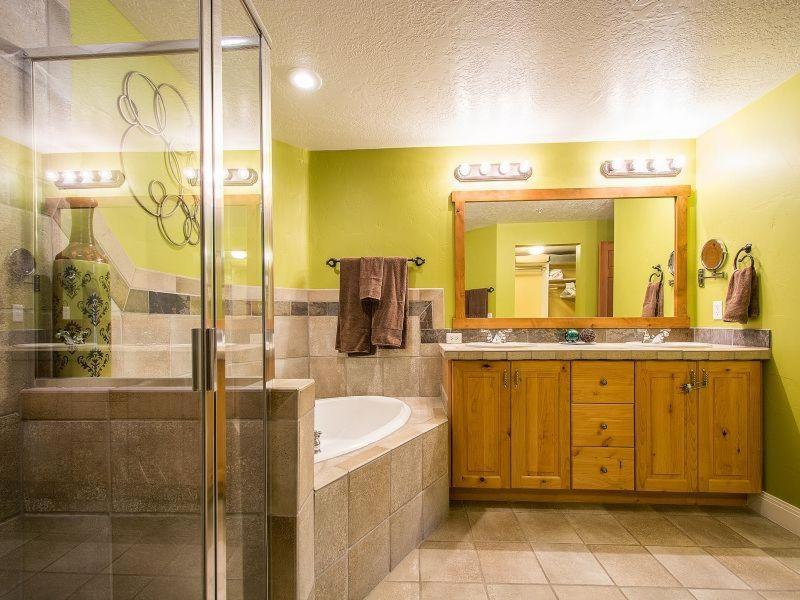 Towne Pointe: In the heart of Old Town! 2 Blocks to Town Lift and Main Street! Directly on Shuttle Route! Main image 2